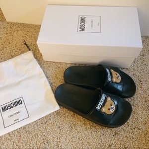 Moschino slippers